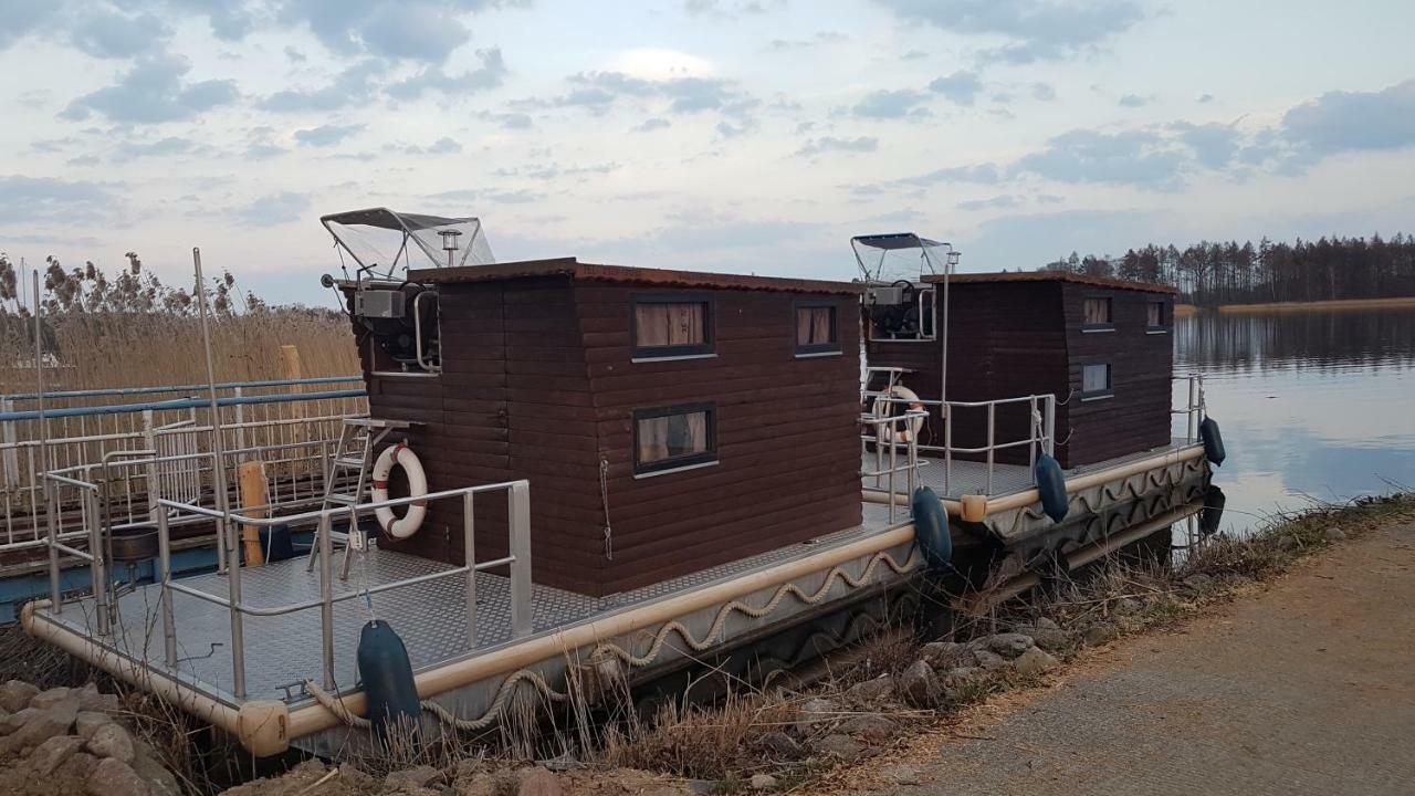 Hausboot Krakow am See Forelle 1 und 2 Exterior foto
